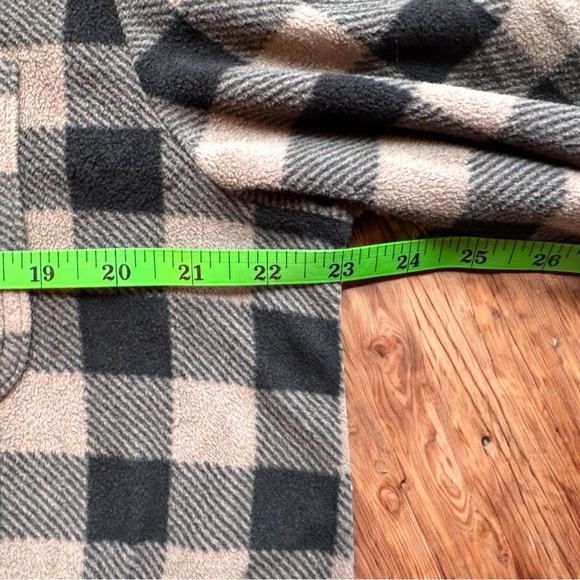 VICTORIA’S SECRET PINK Flannel Pajama Top - Size M - Picture 8 of 16